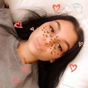 Meet your Posher, Lea